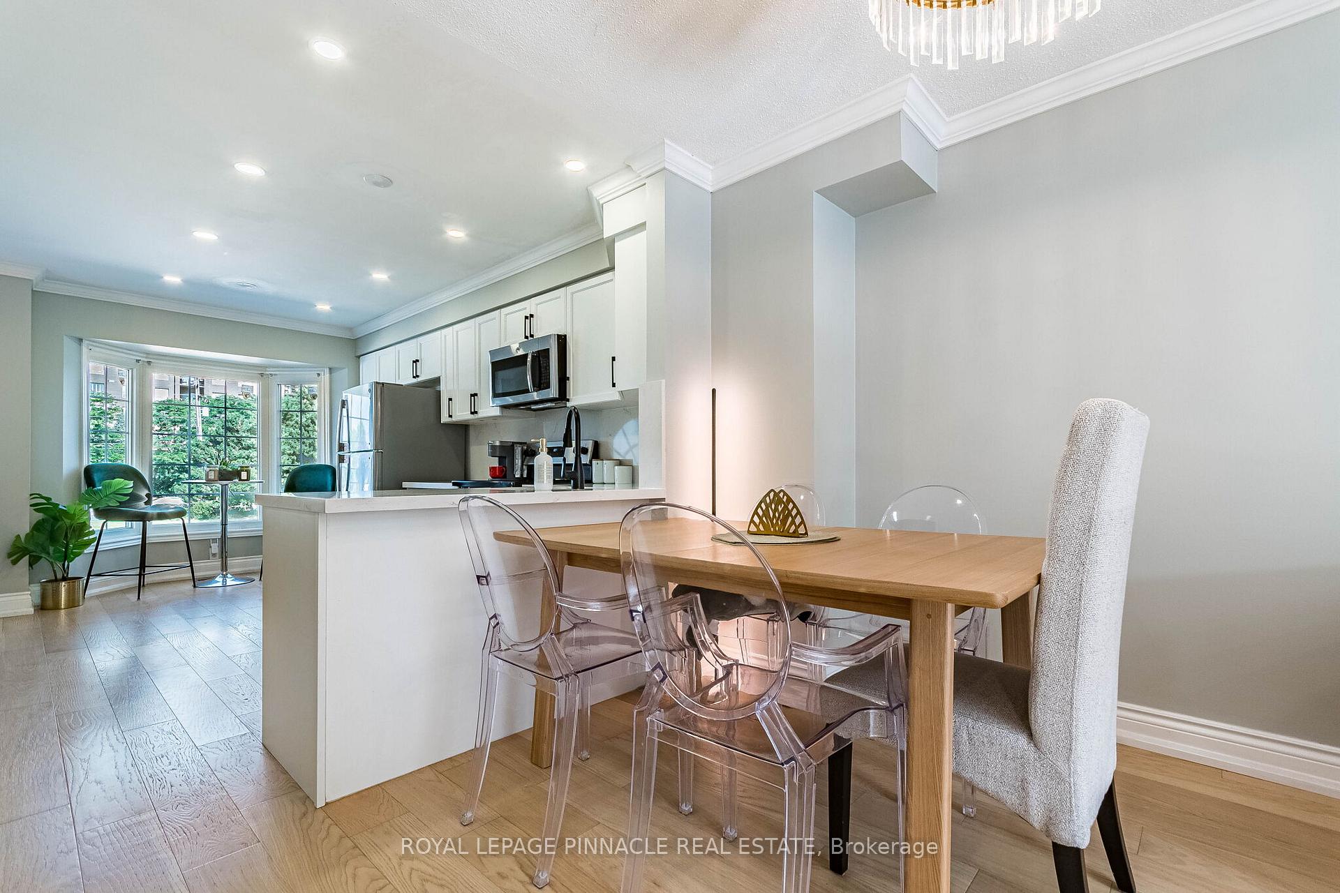 Photo 20 of Unit 4, 3480 Upper Middle Road, Burlington, Palmer — HOMEH