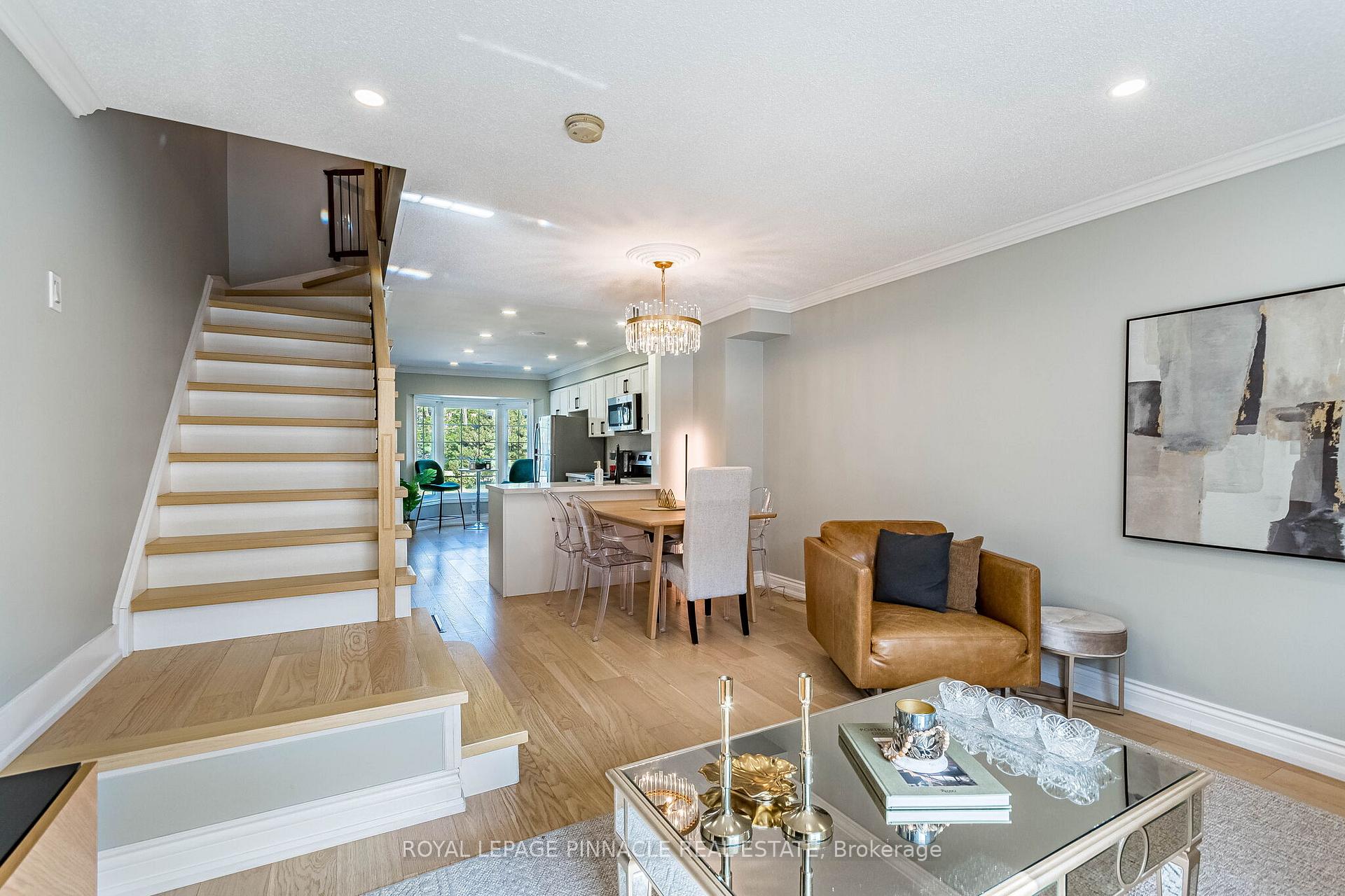 Photo 23 of Unit 4, 3480 Upper Middle Road, Burlington, Palmer — HOMEH
