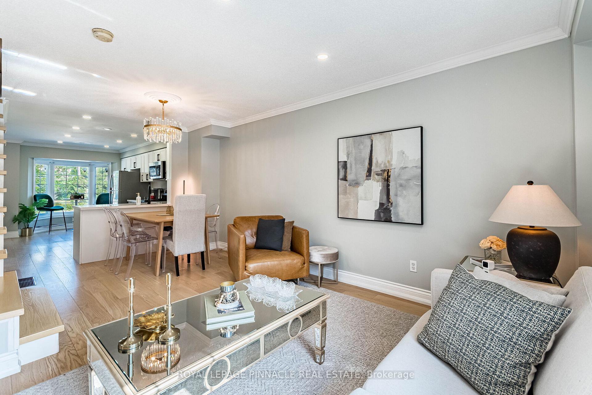 Photo 26 of Unit 4, 3480 Upper Middle Road, Burlington, Palmer — HOMEH