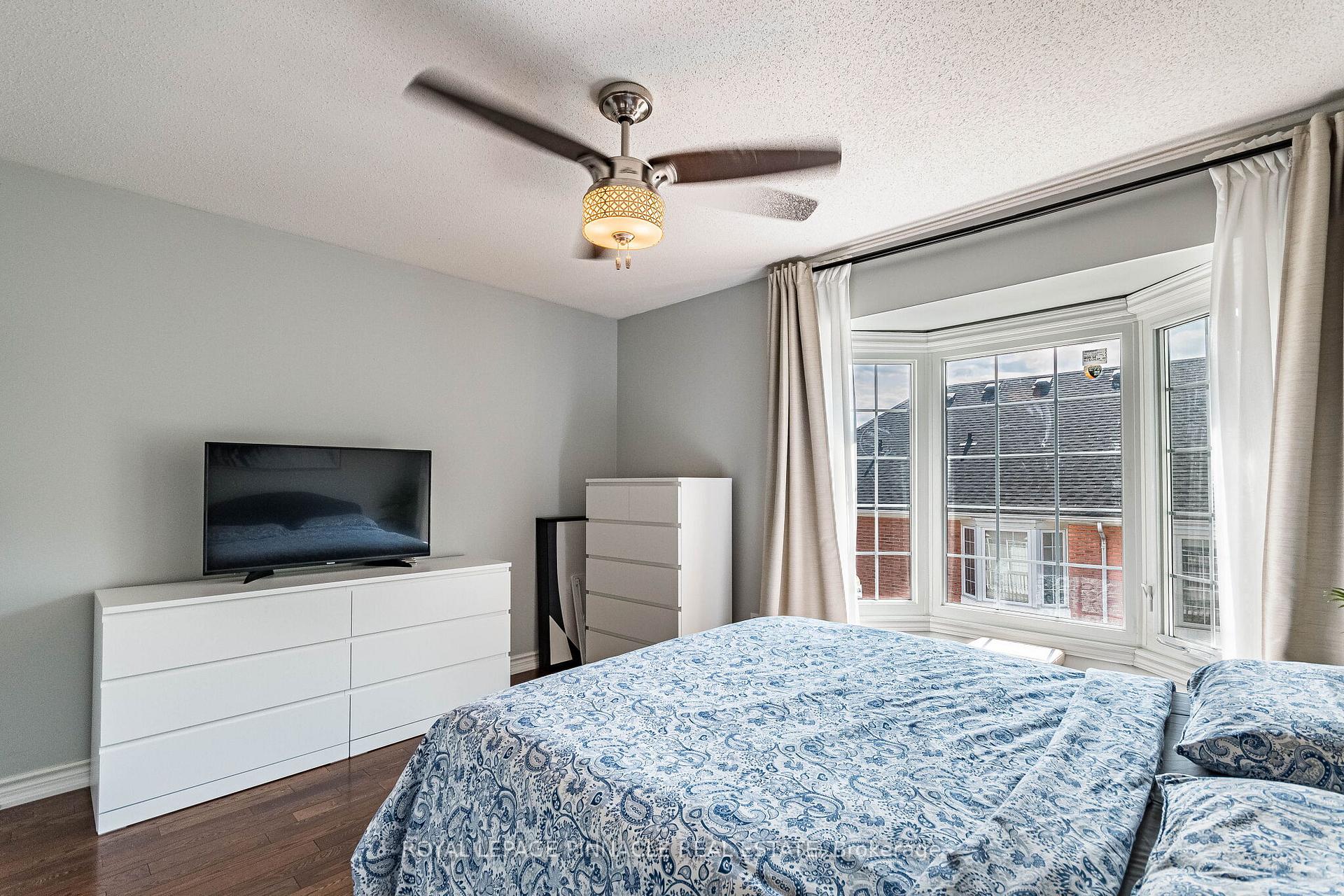 Photo 29 of Unit 4, 3480 Upper Middle Road, Burlington, Palmer — HOMEH
