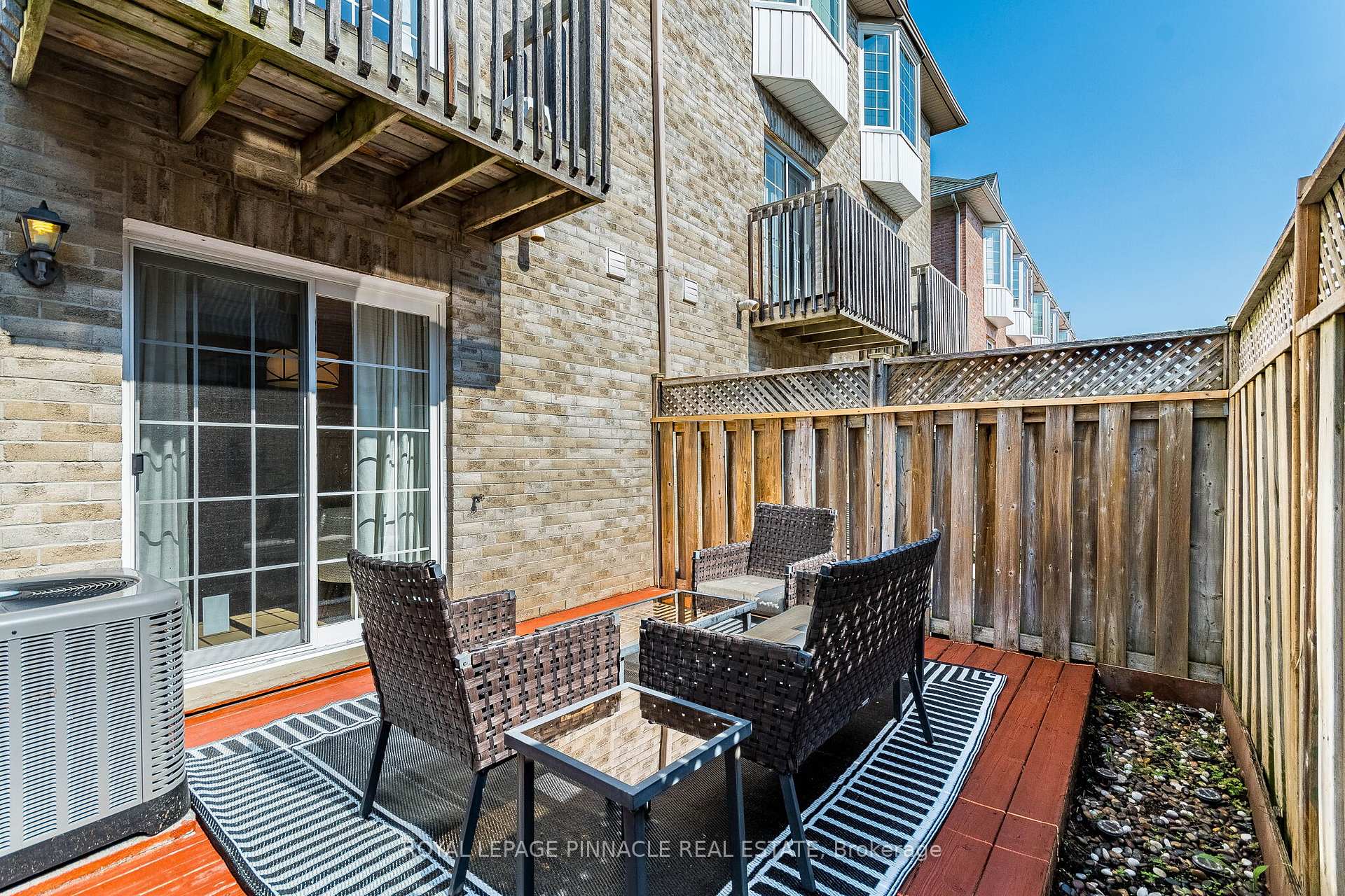 Photo 48 of Unit 4, 3480 Upper Middle Road, Burlington, Palmer — HOMEH