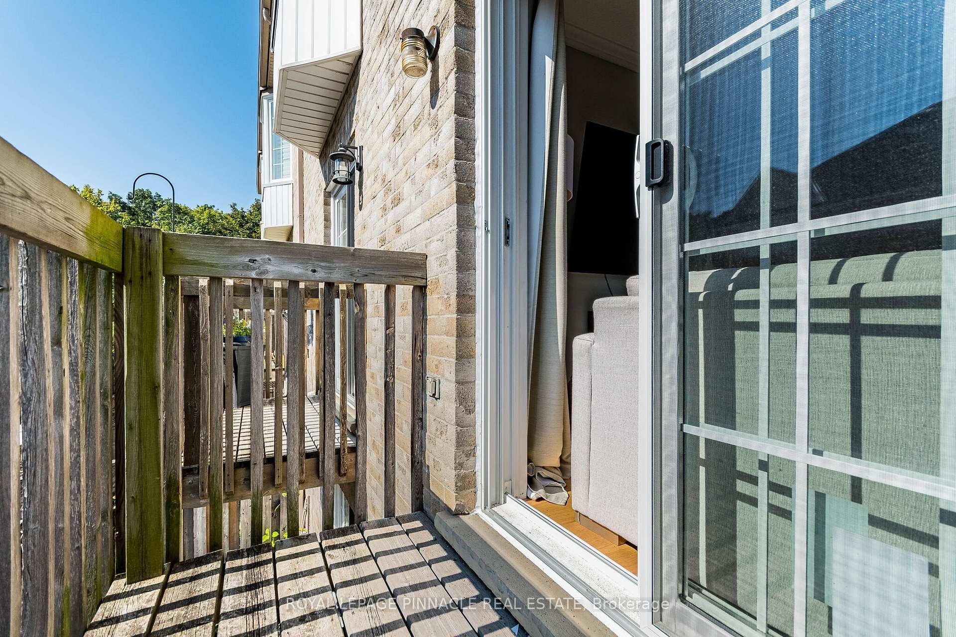 Photo 50 of Unit 4, 3480 Upper Middle Road, Burlington, Palmer — HOMEH