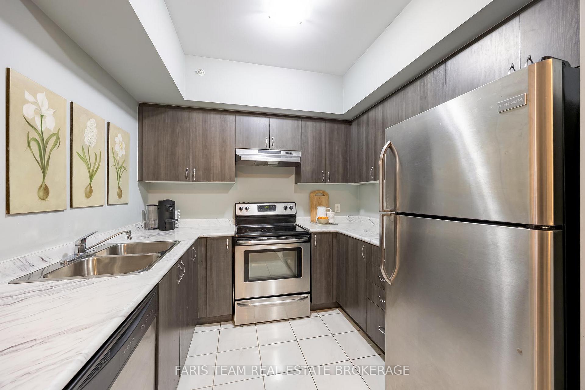 Photo 5 of Unit 207, 100 Dean Avenue, Barrie, Painswick South — HOMEH