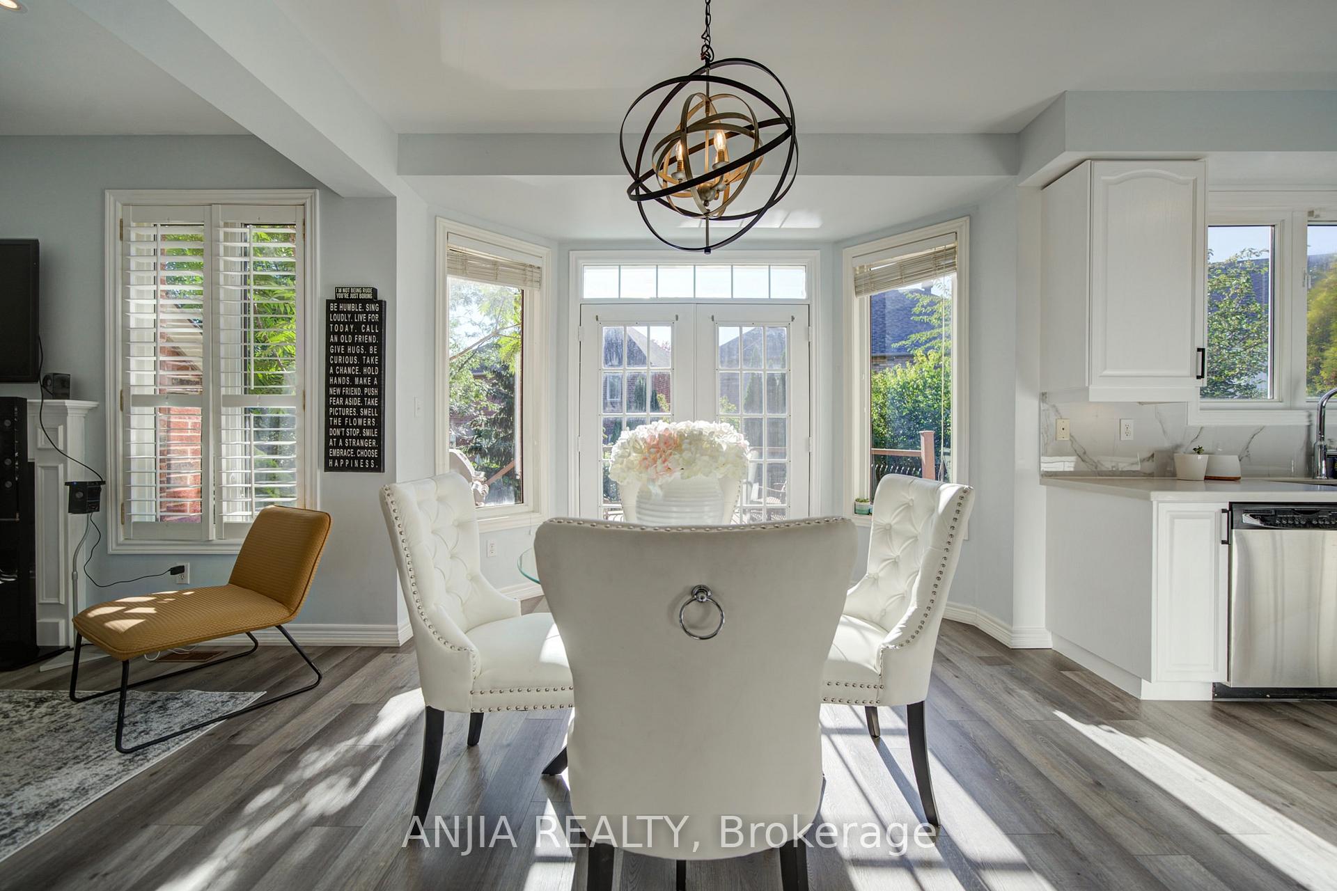 Photo 12 of 16 Forest Manor Place, Markham, Wismer — HOMEH