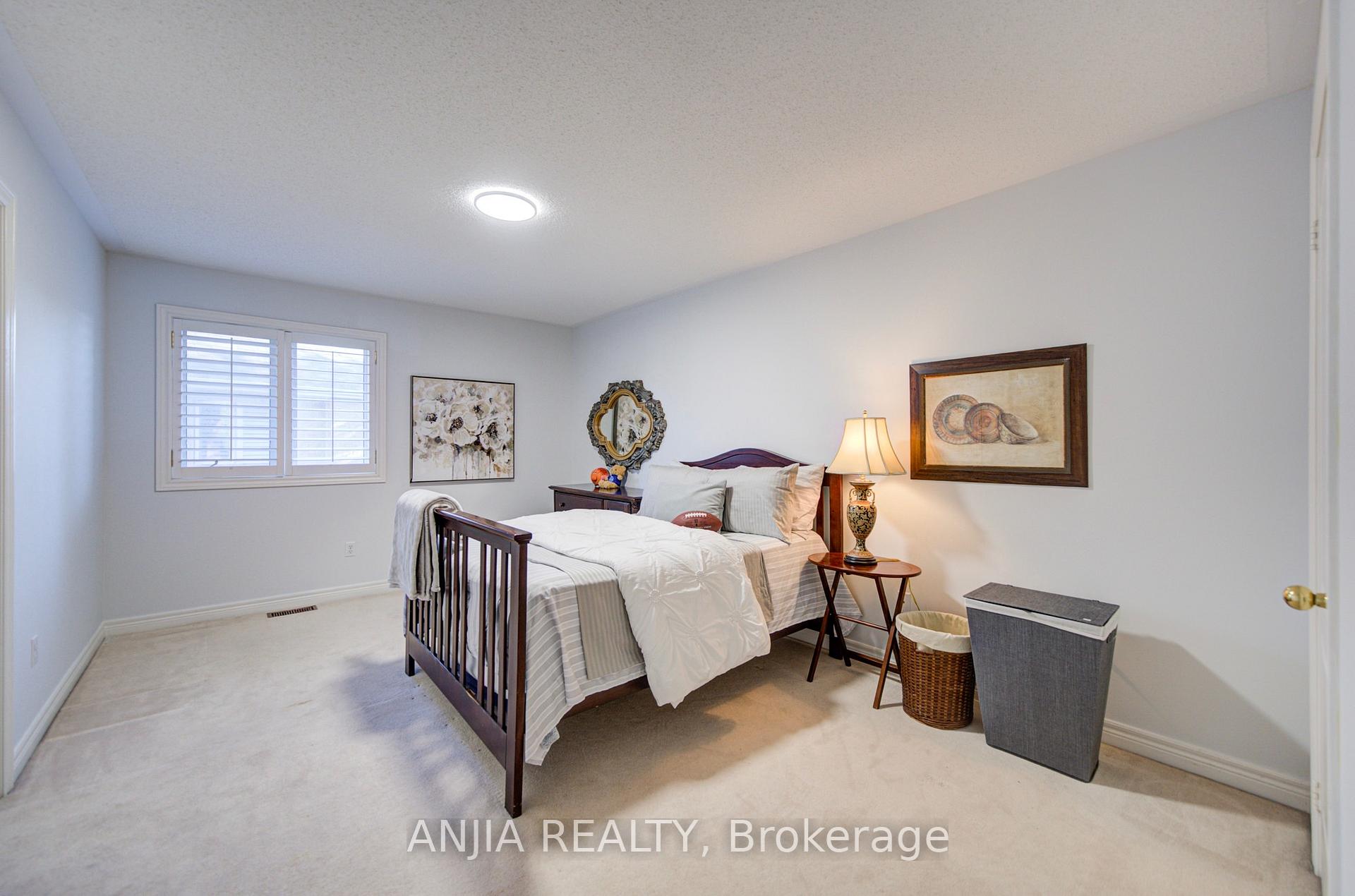 Photo 38 of 16 Forest Manor Place, Markham, Wismer — HOMEH