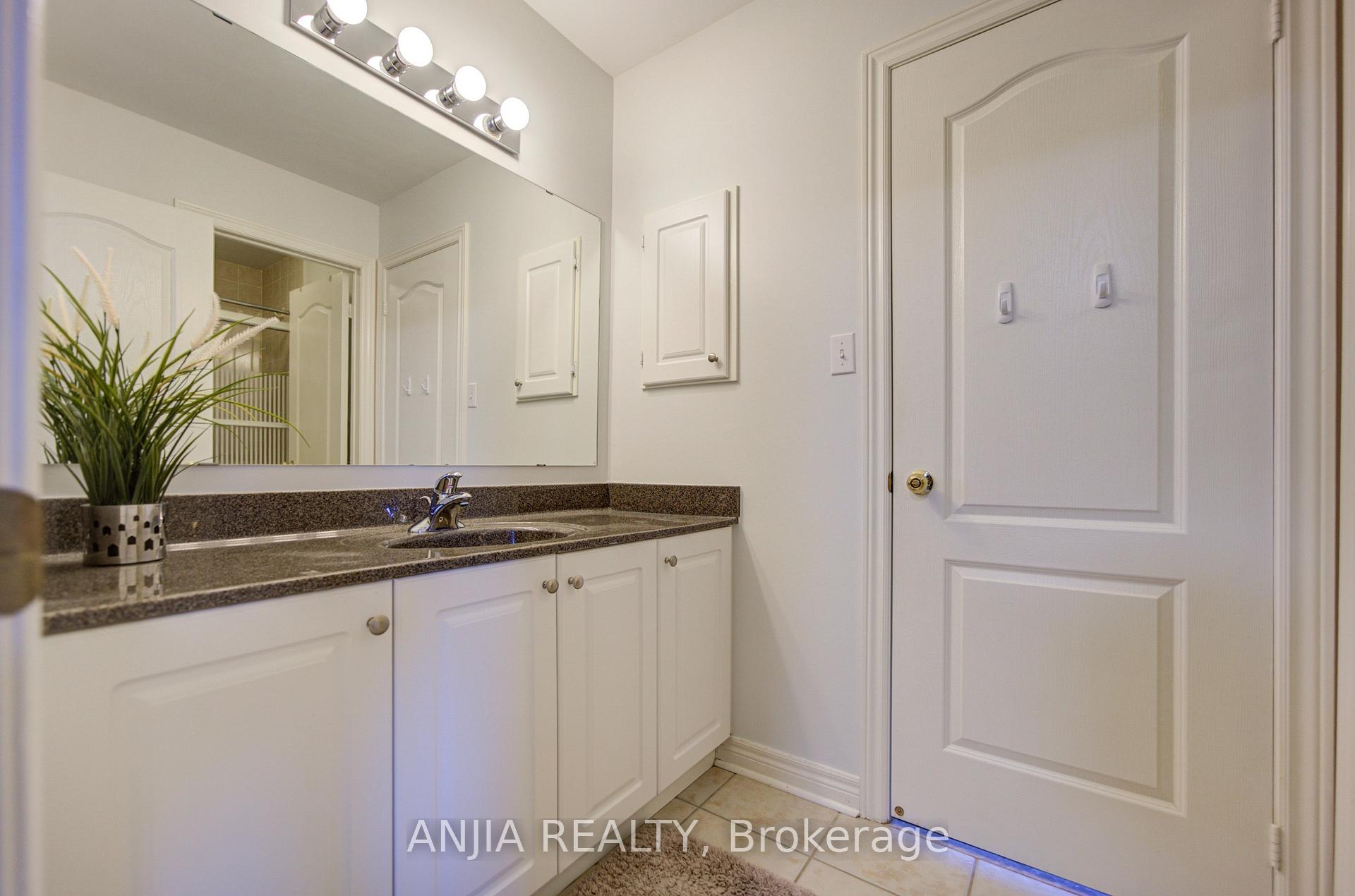 Photo 39 of 16 Forest Manor Place, Markham, Wismer — HOMEH