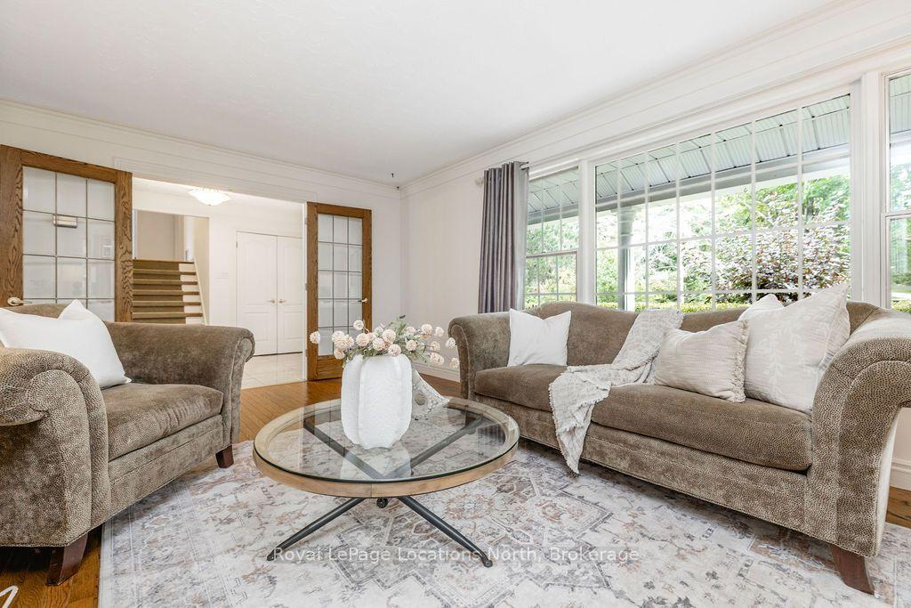 Photo 16 of 2 Mills Circle, Springwater, Midhurst — HOMEH