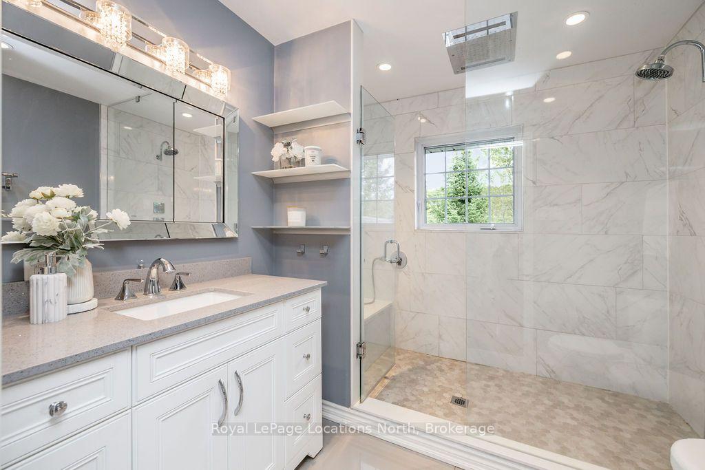 Photo 24 of 2 Mills Circle, Springwater, Midhurst — HOMEH