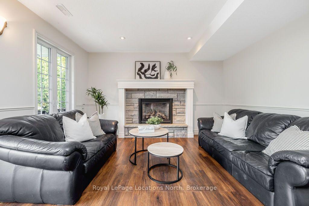 Photo 32 of 2 Mills Circle, Springwater, Midhurst — HOMEH