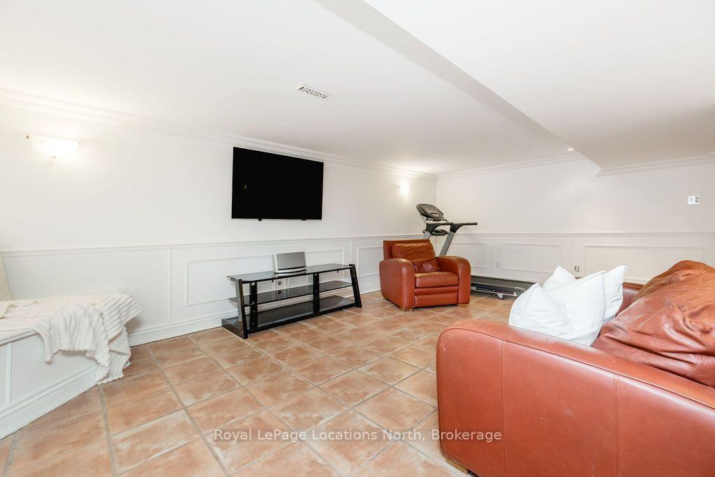 Photo 40 of 2 Mills Circle, Springwater, Midhurst — HOMEH