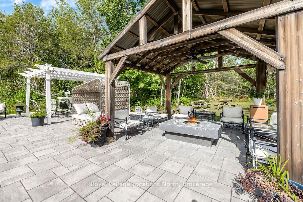Photo 47 of 2 Mills Circle, Springwater, Midhurst — HOMEH