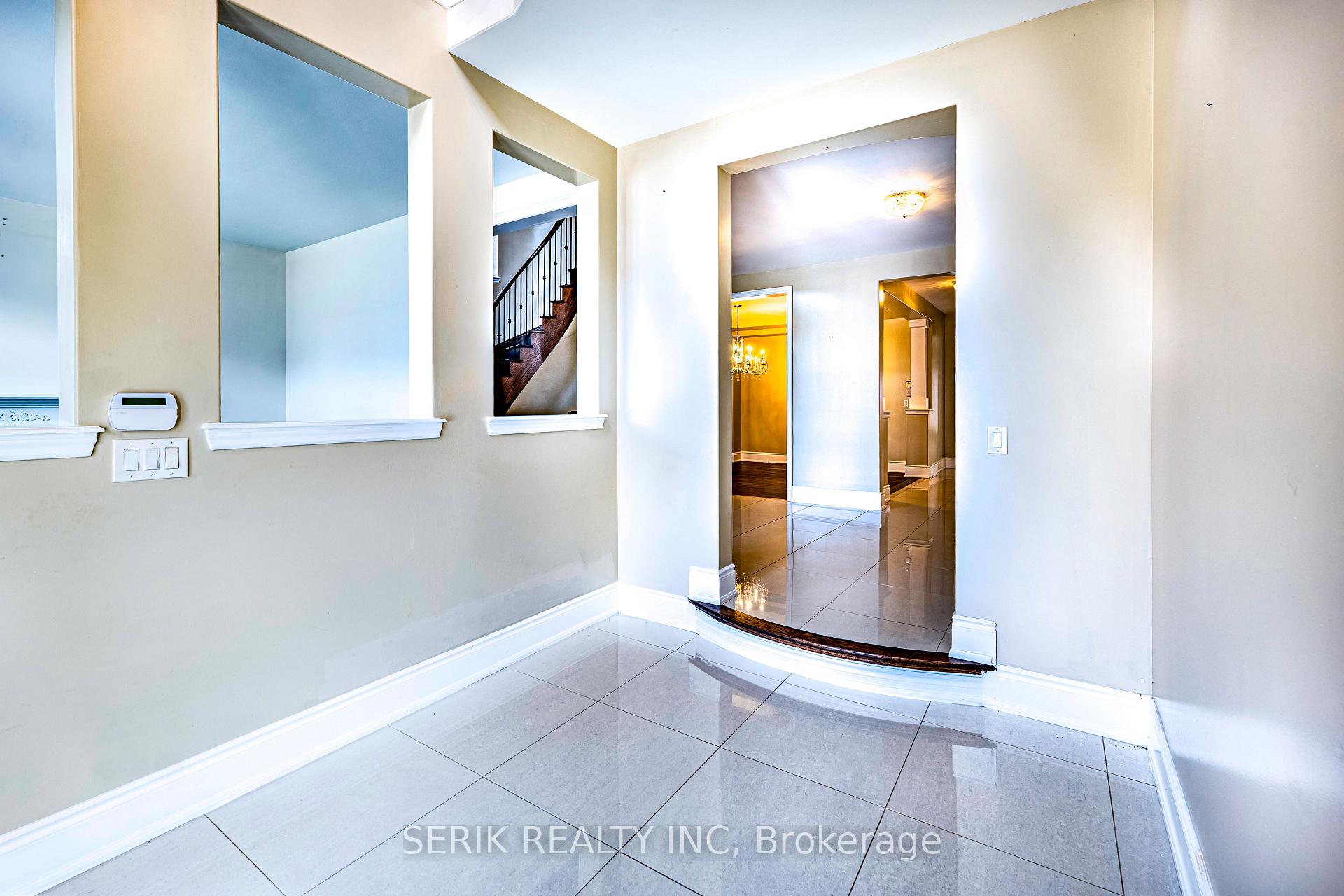 Photo 9 of 64 Burlwood Road, Brampton, Vales of Castlemore — HOMEH