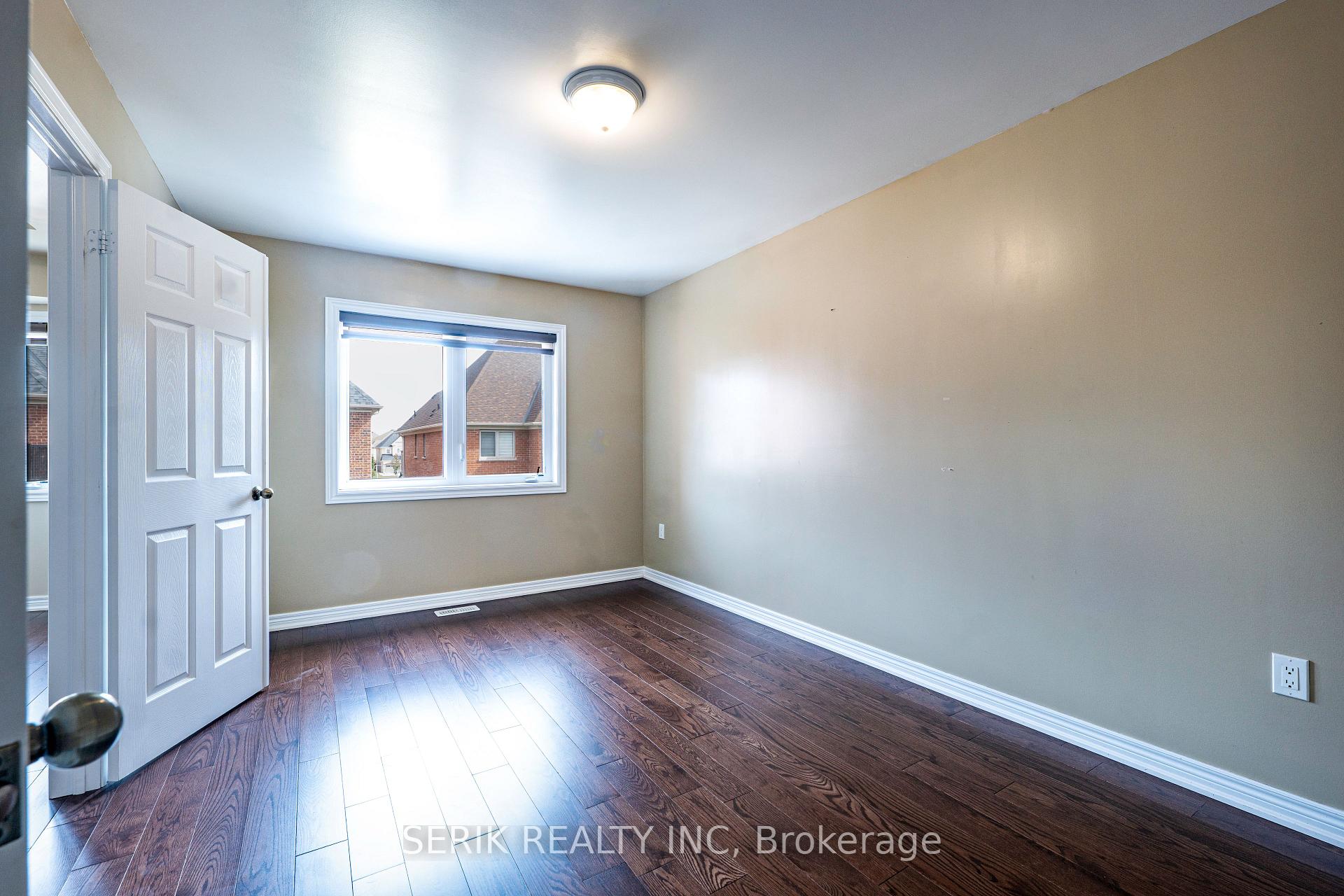 Photo 34 of 64 Burlwood Road, Brampton, Vales of Castlemore — HOMEH