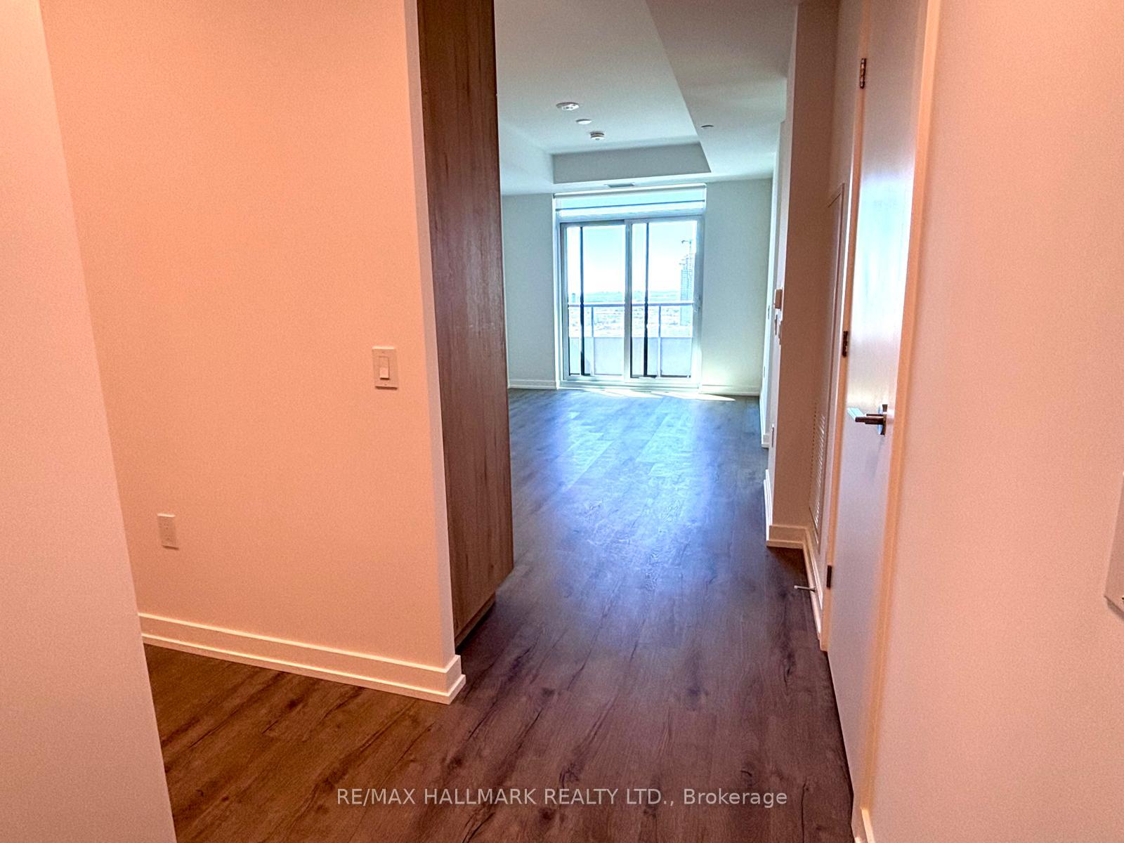 Photo 5 of Unit 2104, 21 Meadowdale Road, Vaughan, Vaughan Corporate Centre — HOMEH