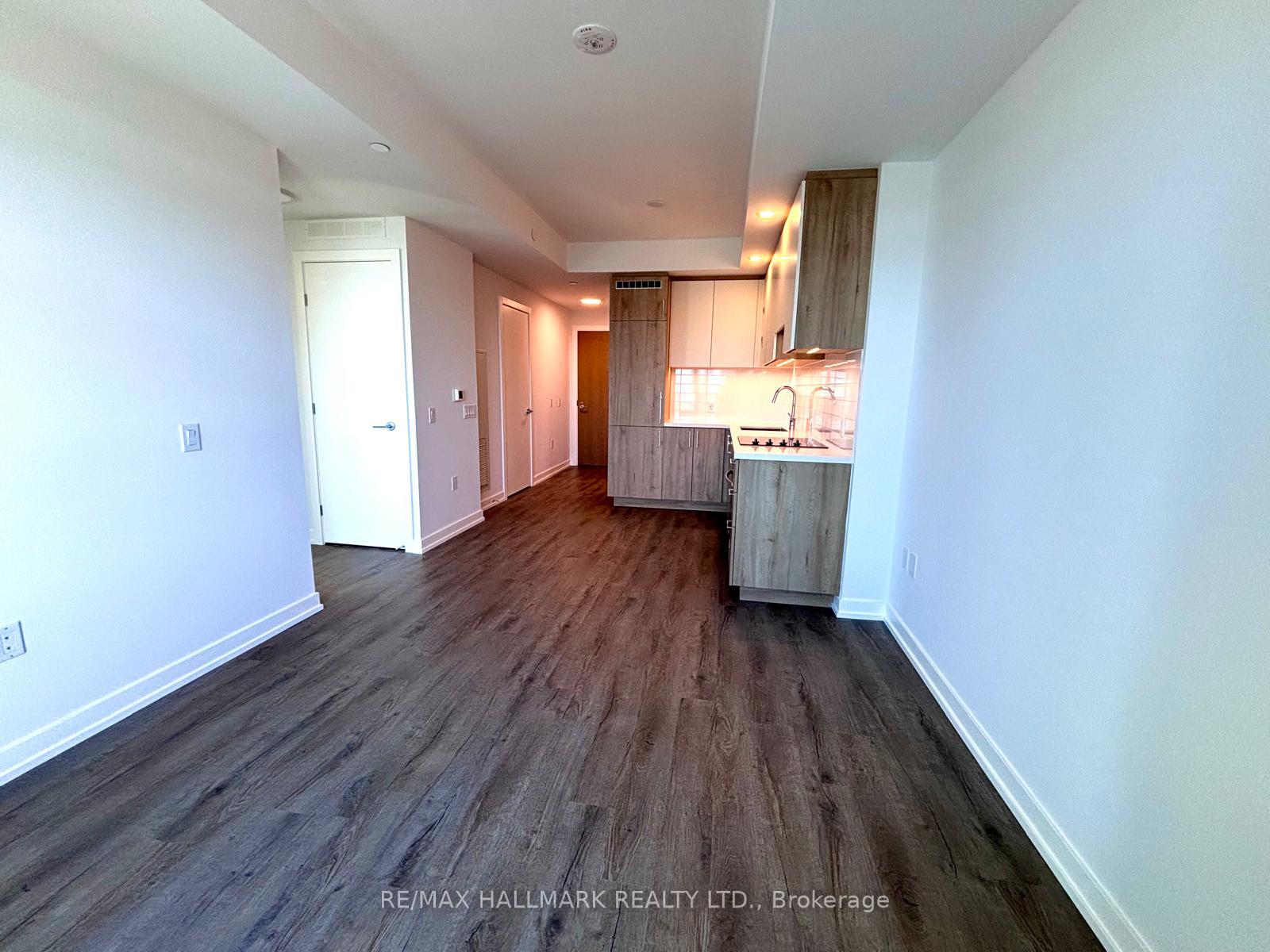 Photo 9 of Unit 2104, 21 Meadowdale Road, Vaughan, Vaughan Corporate Centre — HOMEH