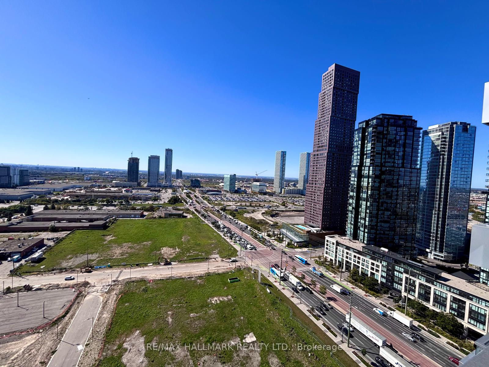 Photo 18 of Unit 2104, 21 Meadowdale Road, Vaughan, Vaughan Corporate Centre — HOMEH