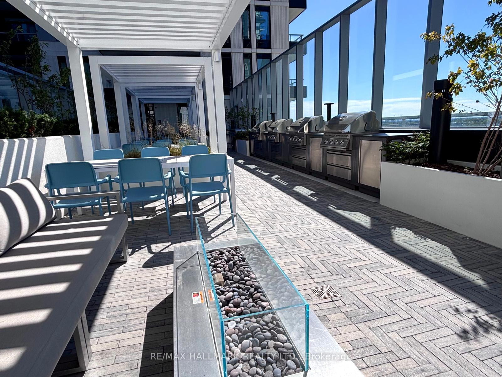 Photo 23 of Unit 2104, 21 Meadowdale Road, Vaughan, Vaughan Corporate Centre — HOMEH