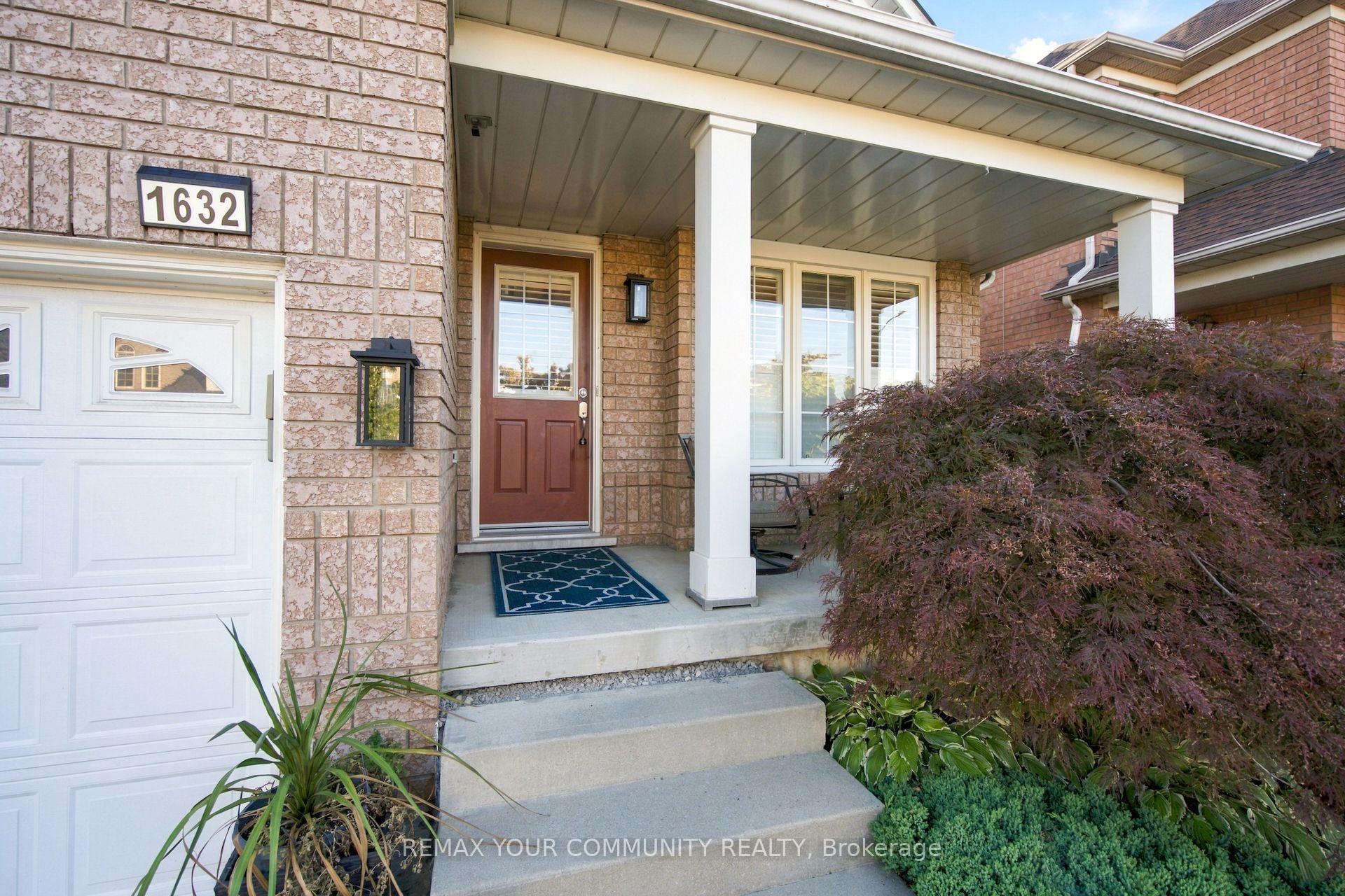 Photo 2 of 1632 Samuelson Circle, Mississauga, Meadowvale Village — HOMEH