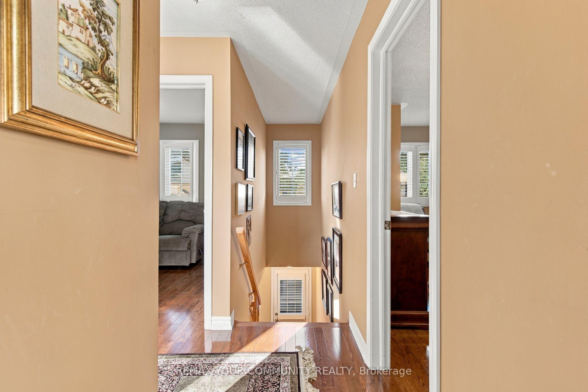 Photo 14 of 1632 Samuelson Circle, Mississauga, Meadowvale Village — HOMEH