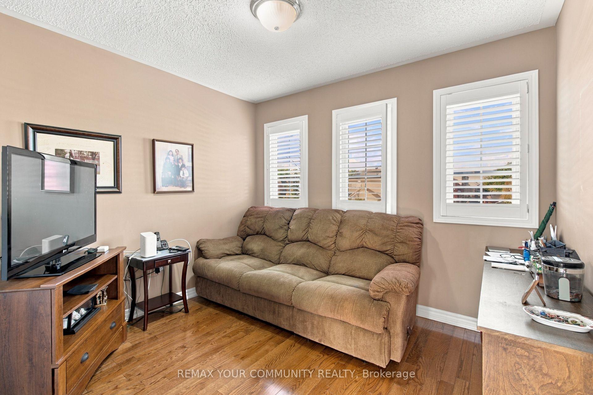 Photo 18 of 1632 Samuelson Circle, Mississauga, Meadowvale Village — HOMEH