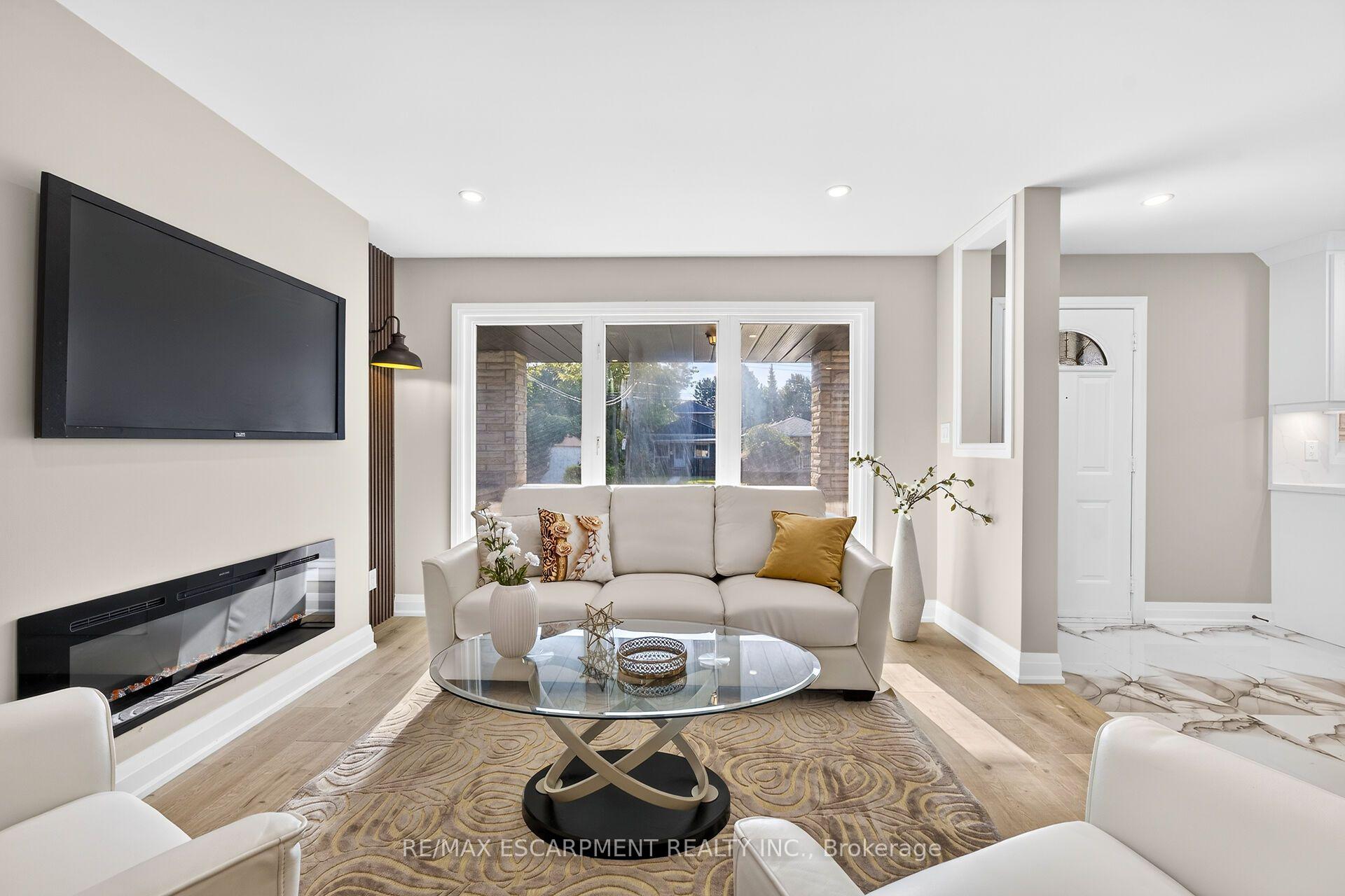 Photo 13 of 362 Rosseau Road, Hamilton, Rosedale — HOMEH