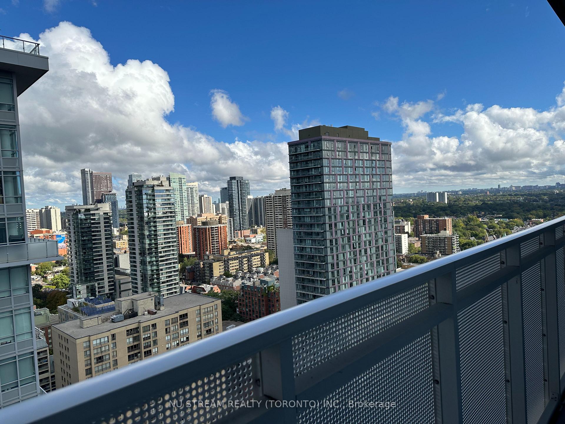 Photo 8 of Unit 2804, 89 Mcgill Street, Toronto, Church-Yonge Corridor — HOMEH