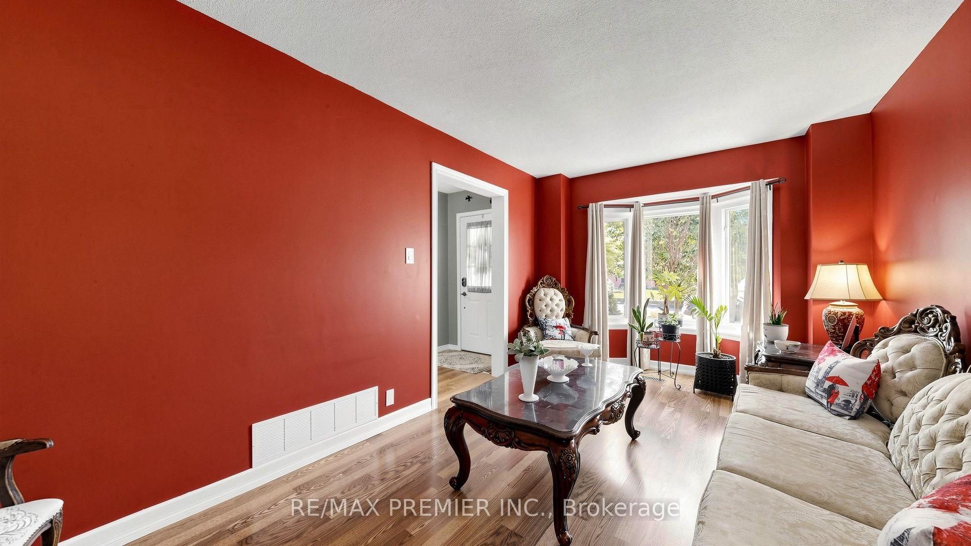 Photo 26 of 97 Golden Meadow Road, Barrie, Bayshore — HOMEH