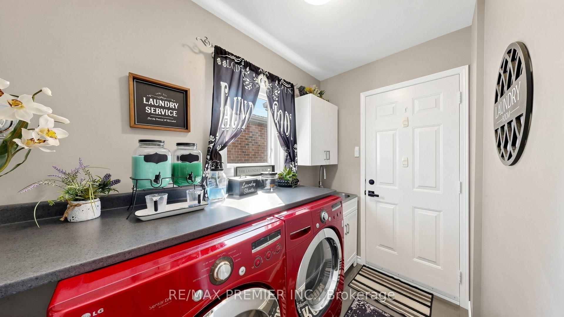 Photo 29 of 97 Golden Meadow Road, Barrie, Bayshore — HOMEH