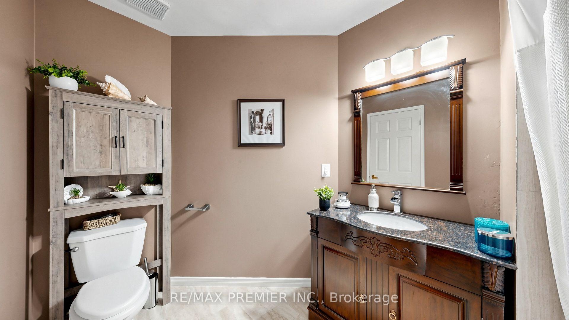 Photo 36 of 97 Golden Meadow Road, Barrie, Bayshore — HOMEH