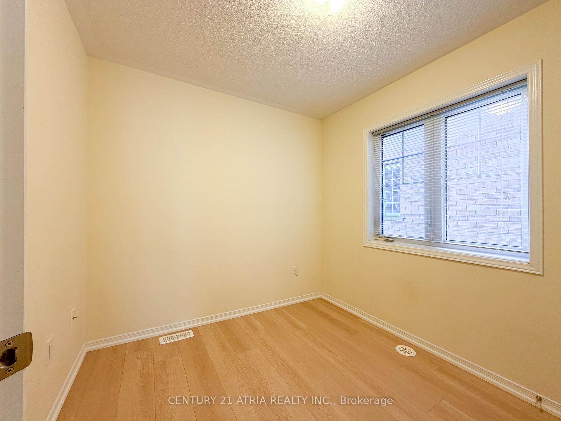 Photo 17 of 5295 Major Mackenzie Drive E, Markham, Berczy — HOMEH