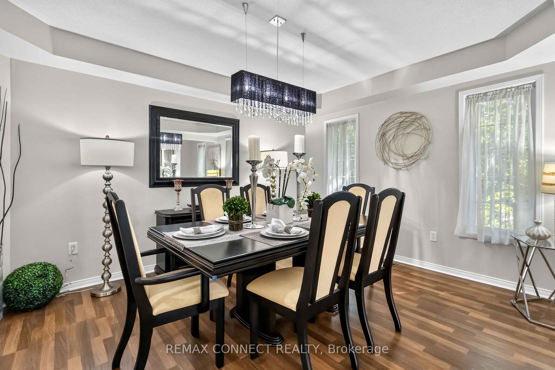 Photo 6 of 72 Warwick Avenue, Ajax, South East — HOMEH