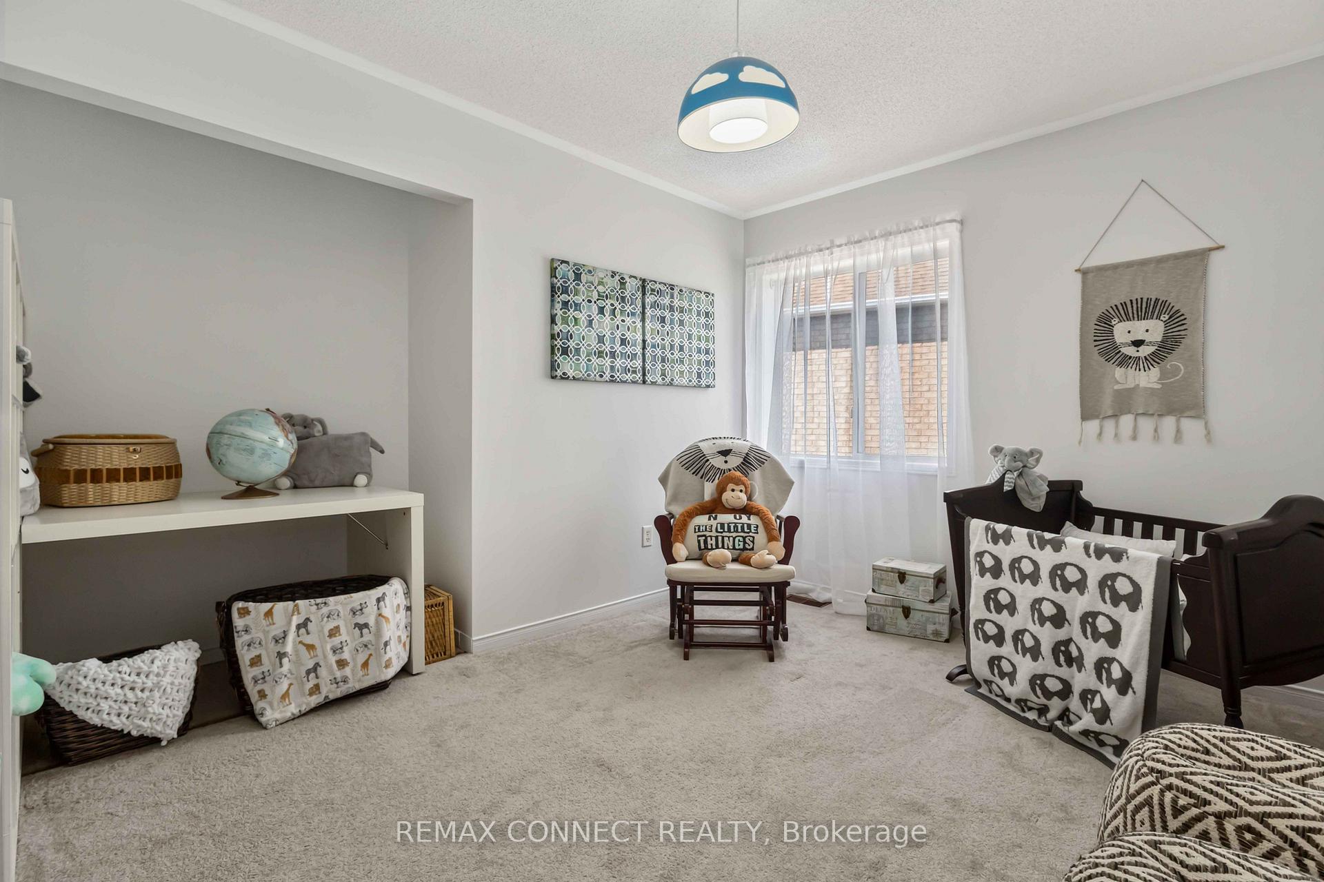 Photo 23 of 72 Warwick Avenue, Ajax, South East — HOMEH