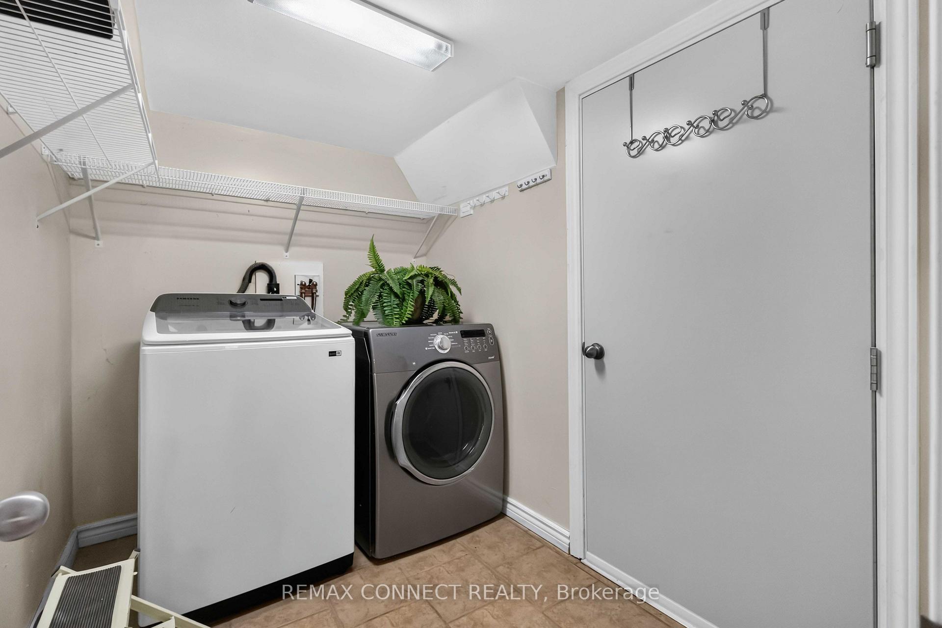 Photo 36 of 72 Warwick Avenue, Ajax, South East — HOMEH