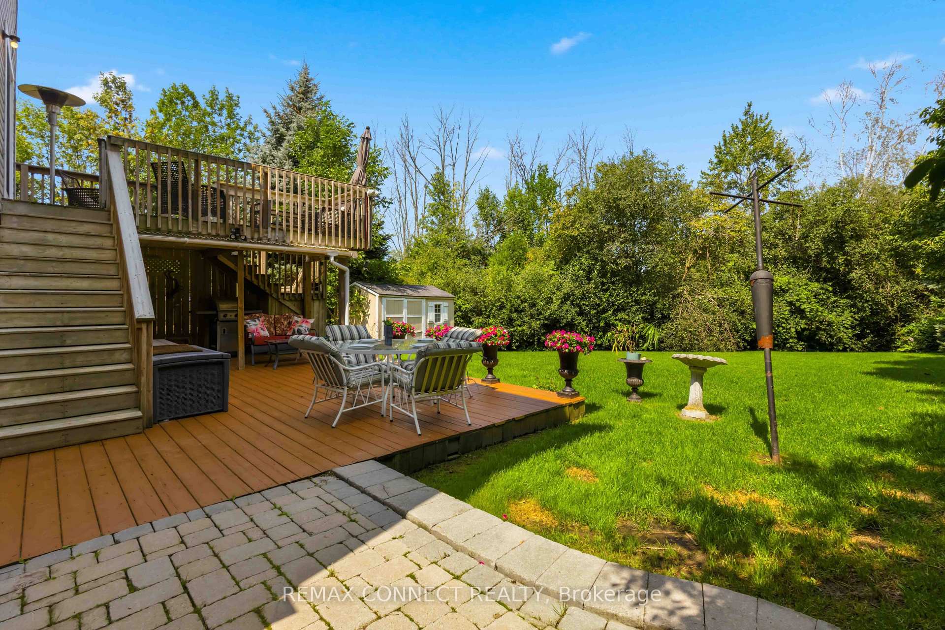Photo 40 of 72 Warwick Avenue, Ajax, South East — HOMEH