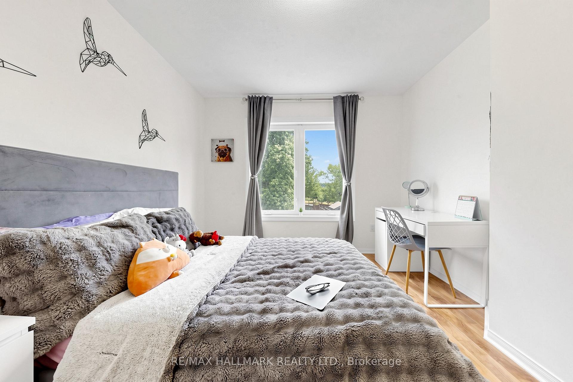 Photo 28 of 5 Evelyn Buck Lane, Aurora, Bayview Wellington — HOMEH