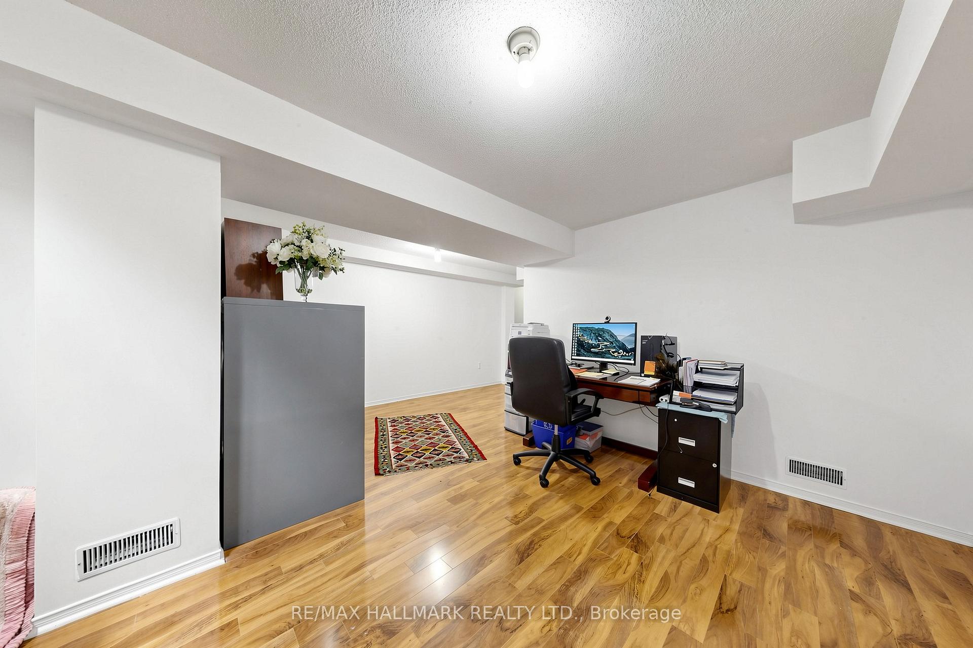 Photo 38 of 5 Evelyn Buck Lane, Aurora, Bayview Wellington — HOMEH