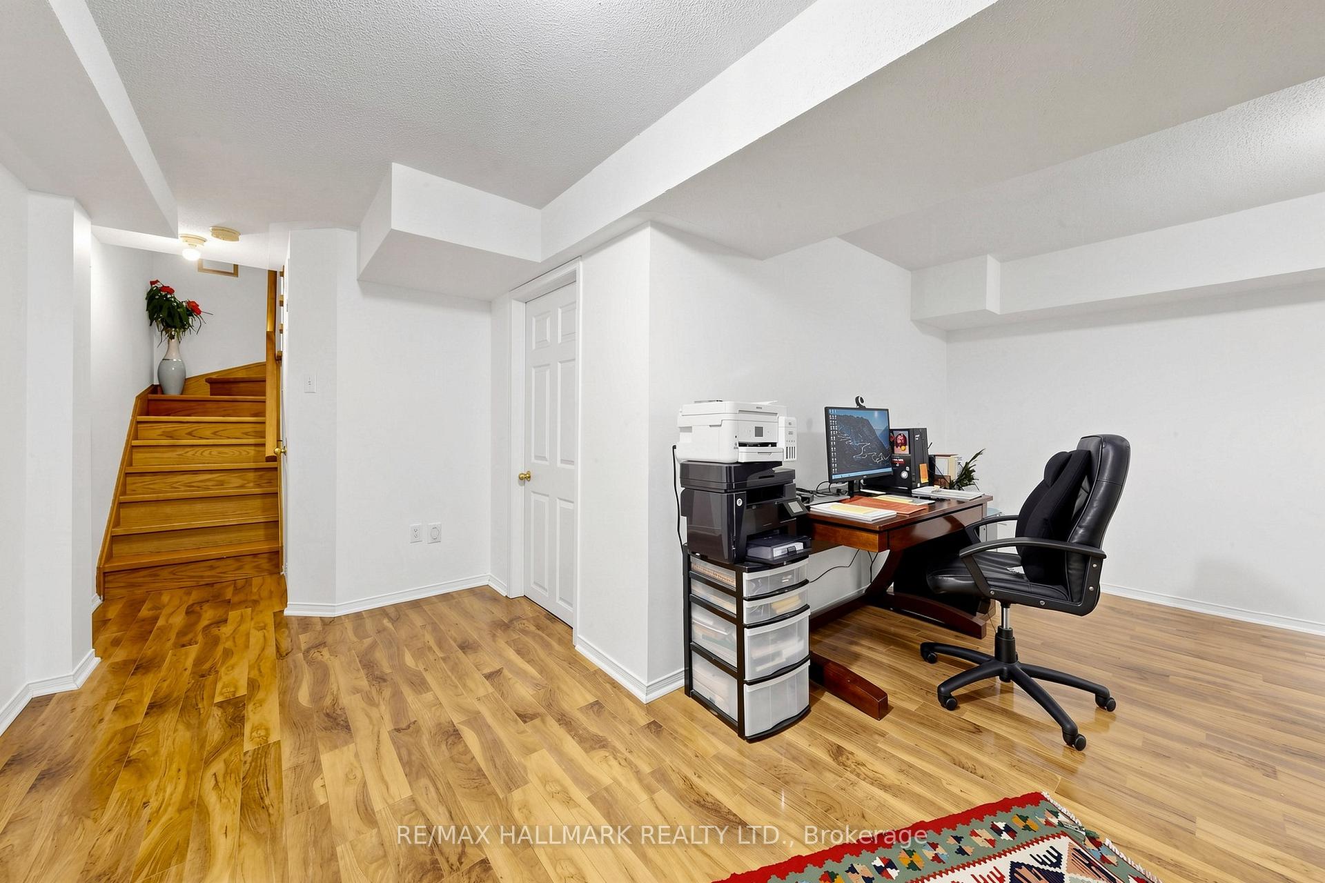 Photo 39 of 5 Evelyn Buck Lane, Aurora, Bayview Wellington — HOMEH