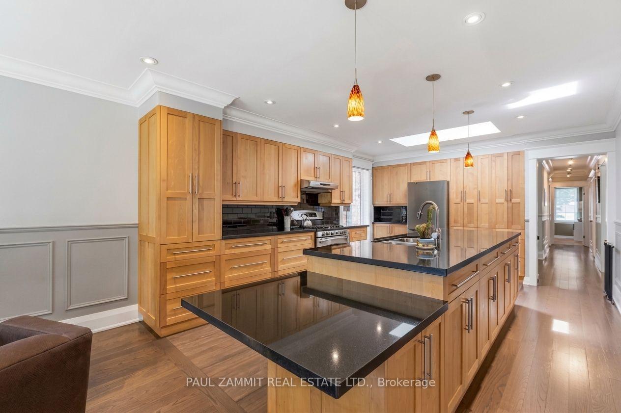 Photo 13 of 29 Heathview Avenue, North York, Bayview Village — HOMEH