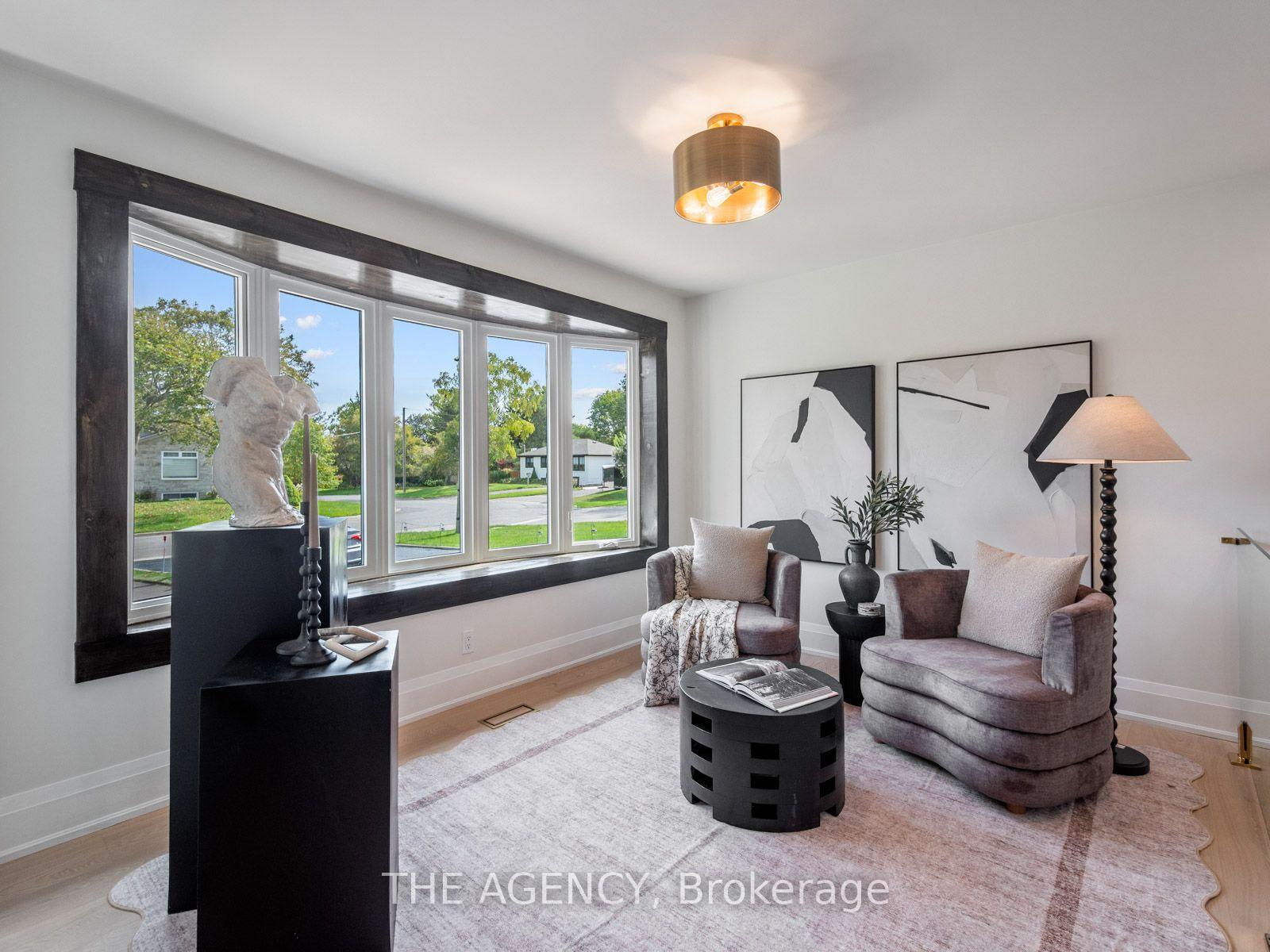 Photo 8 of 26 Webster Drive, Aurora, Aurora Highlands — HOMEH