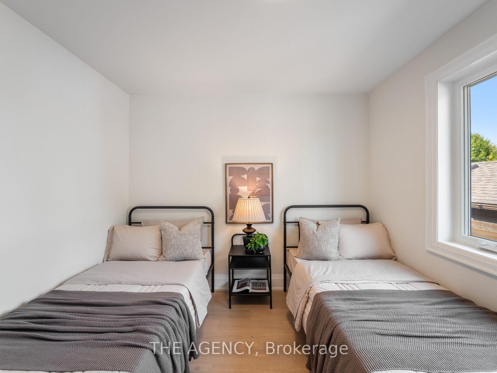 Photo 27 of 26 Webster Drive, Aurora, Aurora Highlands — HOMEH