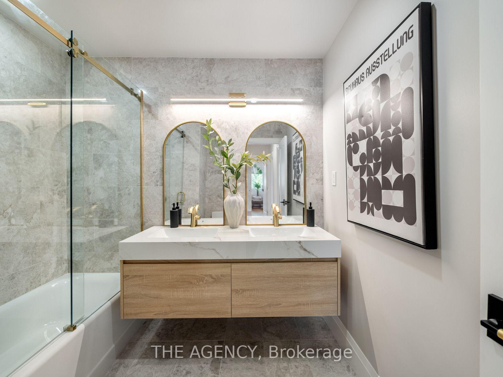 Photo 30 of 26 Webster Drive, Aurora, Aurora Highlands — HOMEH