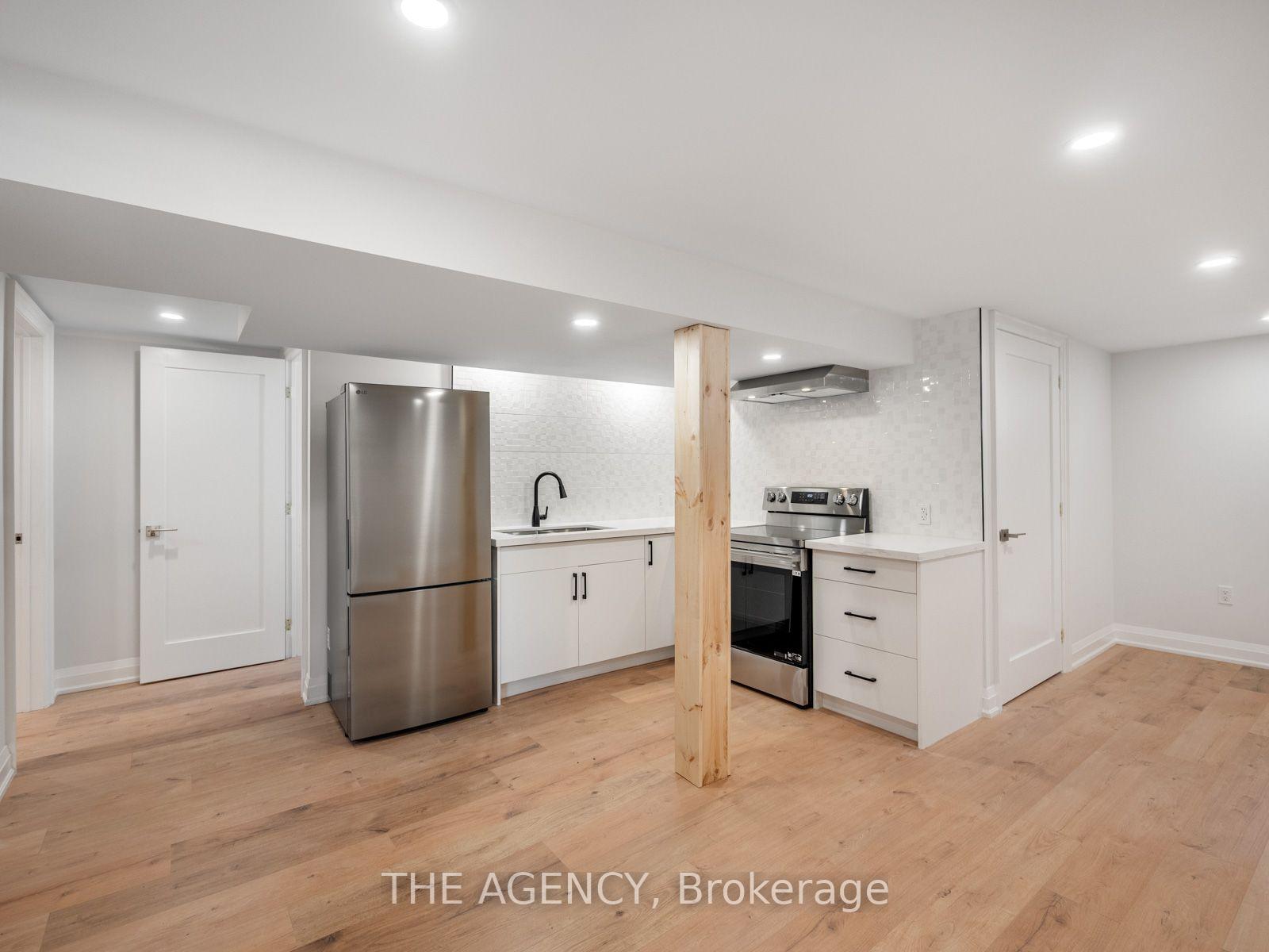 Photo 34 of 26 Webster Drive, Aurora, Aurora Highlands — HOMEH