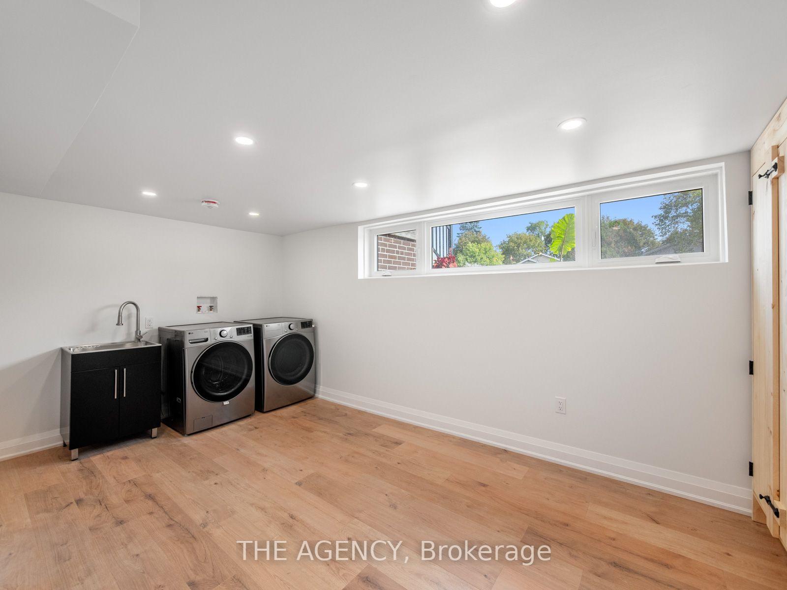 Photo 42 of 26 Webster Drive, Aurora, Aurora Highlands — HOMEH