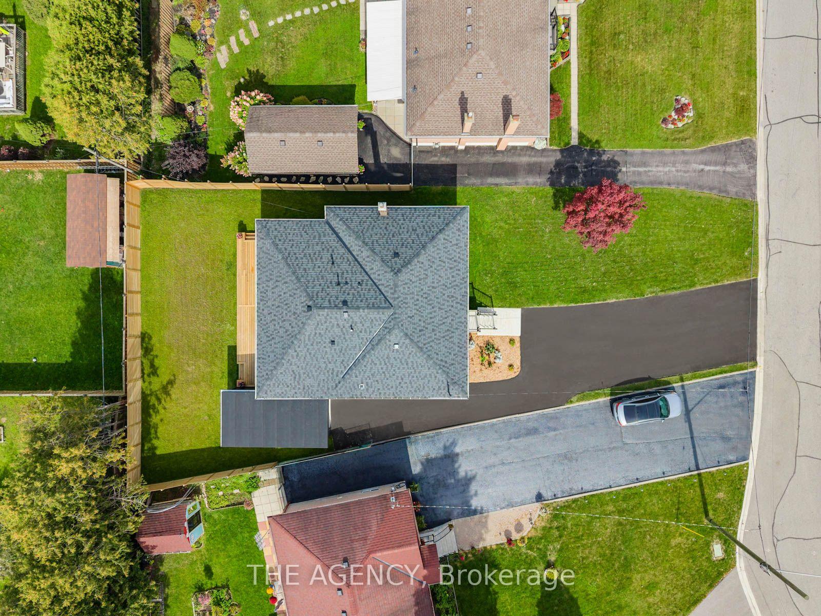 Photo 48 of 26 Webster Drive, Aurora, Aurora Highlands — HOMEH