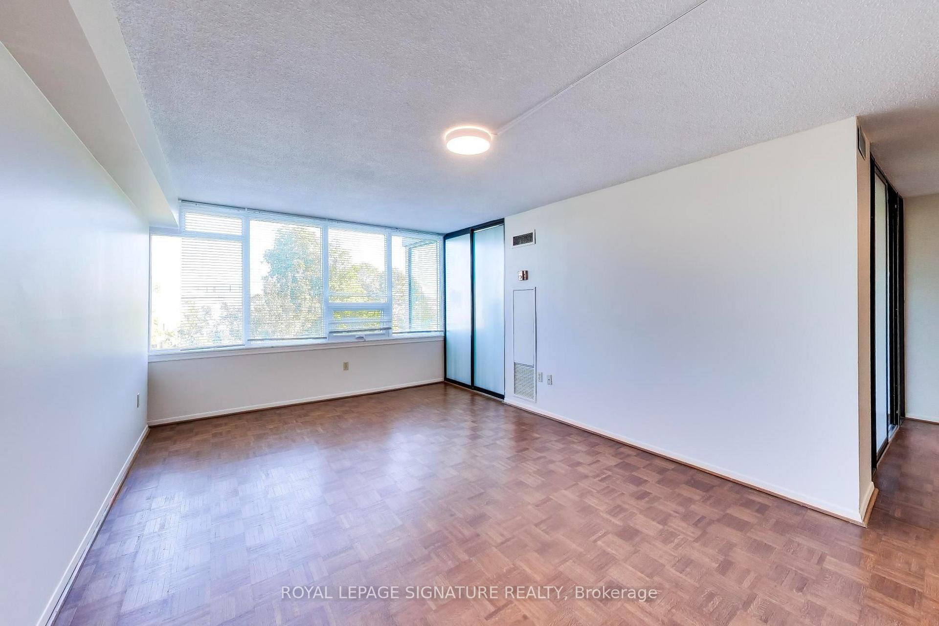 Photo 11 of Unit 208, 55 Skymark Drive, North York, Hillcrest Village — HOMEH