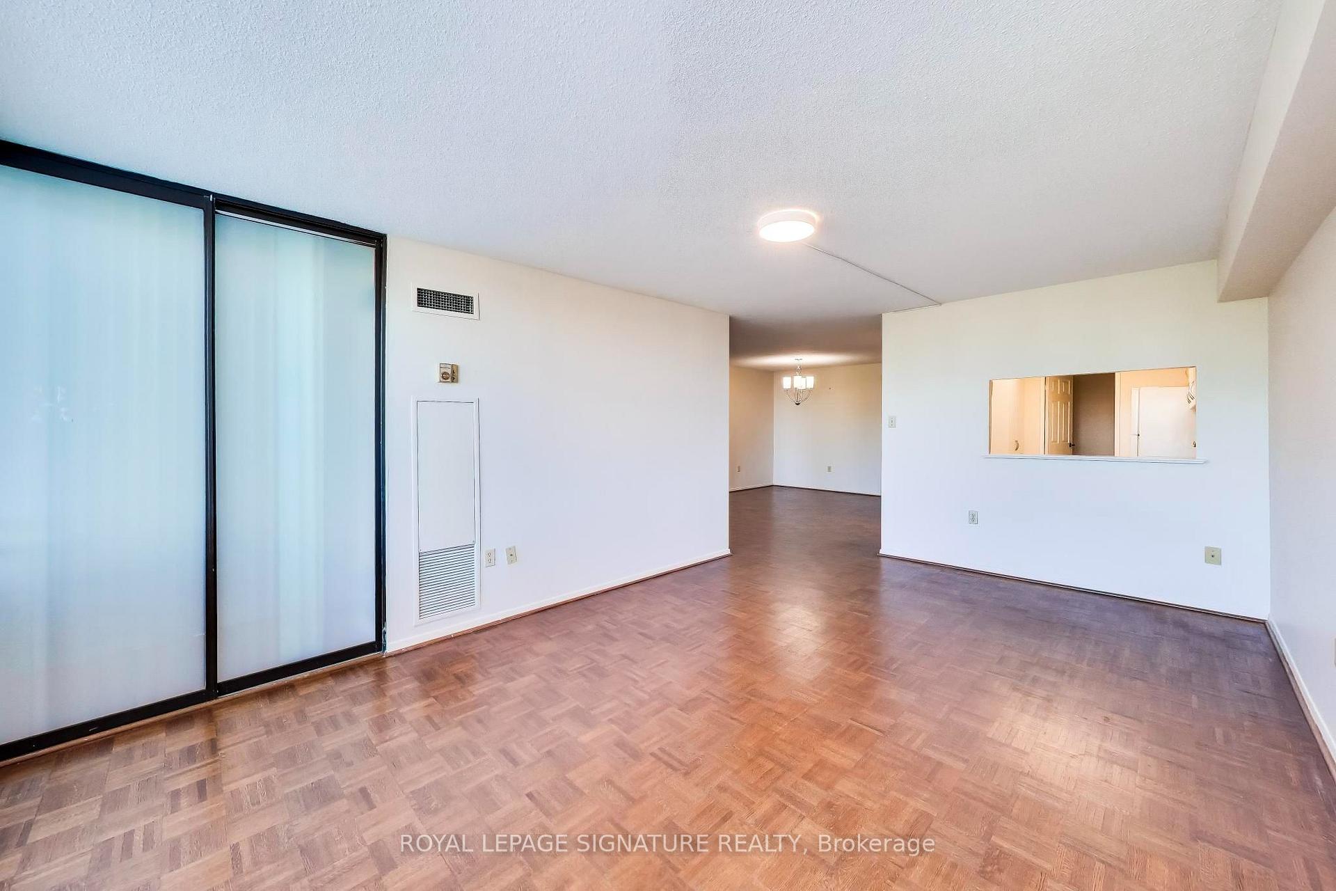 Photo 12 of Unit 208, 55 Skymark Drive, North York, Hillcrest Village — HOMEH