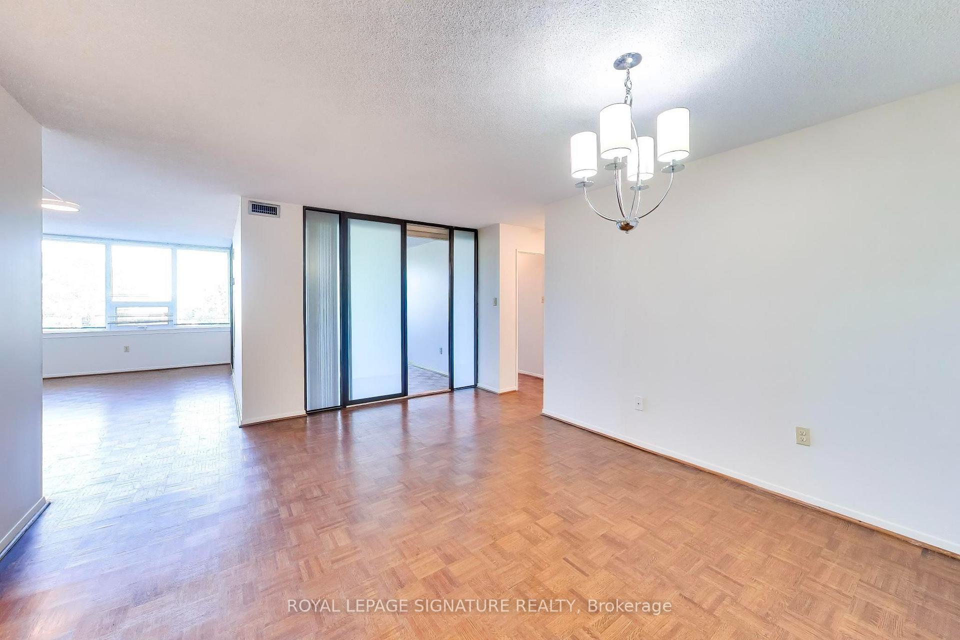 Photo 14 of Unit 208, 55 Skymark Drive, North York, Hillcrest Village — HOMEH