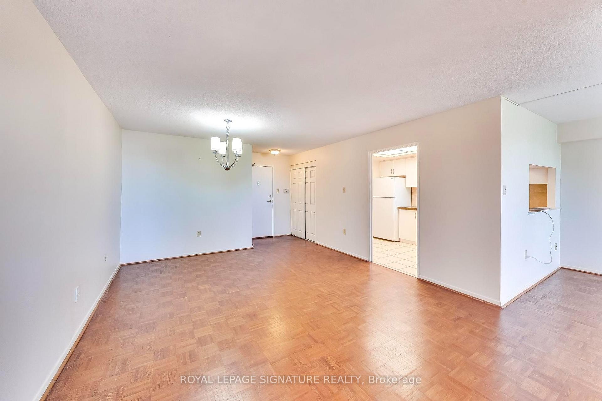 Photo 16 of Unit 208, 55 Skymark Drive, North York, Hillcrest Village — HOMEH
