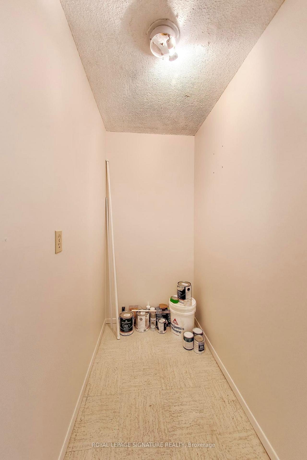 Photo 30 of Unit 208, 55 Skymark Drive, North York, Hillcrest Village — HOMEH