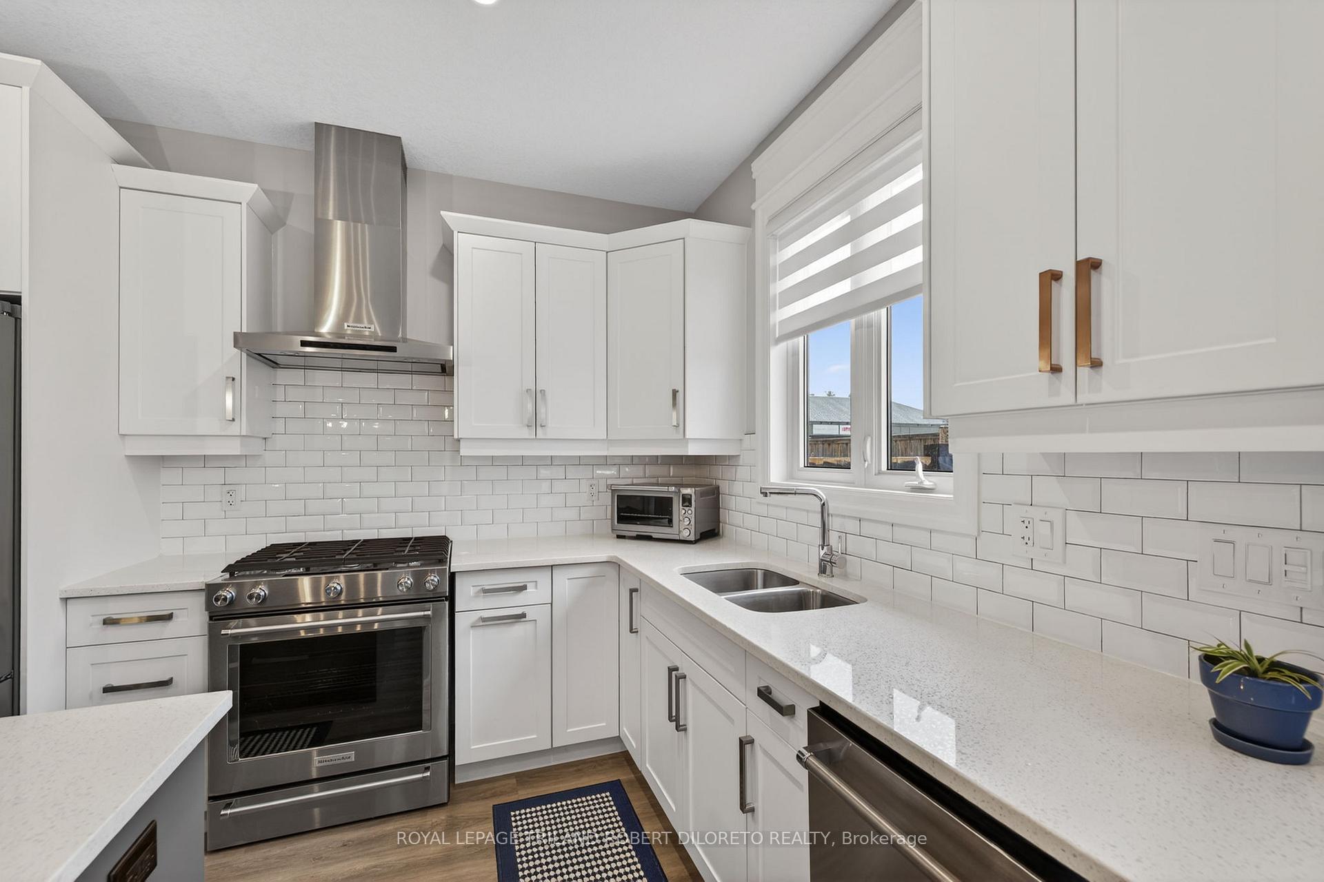 Photo 15 of Unit 122, 9861 Glendon Drive, Middlesex Centre, Komoka — HOMEH